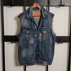 Levi's Denim Trucker Vest